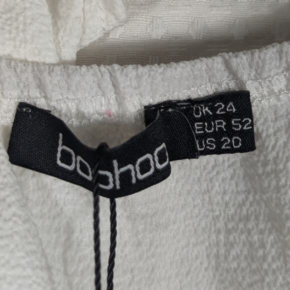 Boohoo Plus 20 Ivory Plunge Ruffle Midi Dress Short Sleeve Textured White Party - Picture 3 of 5